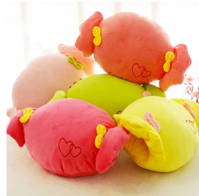 Gối bông hình kẹo