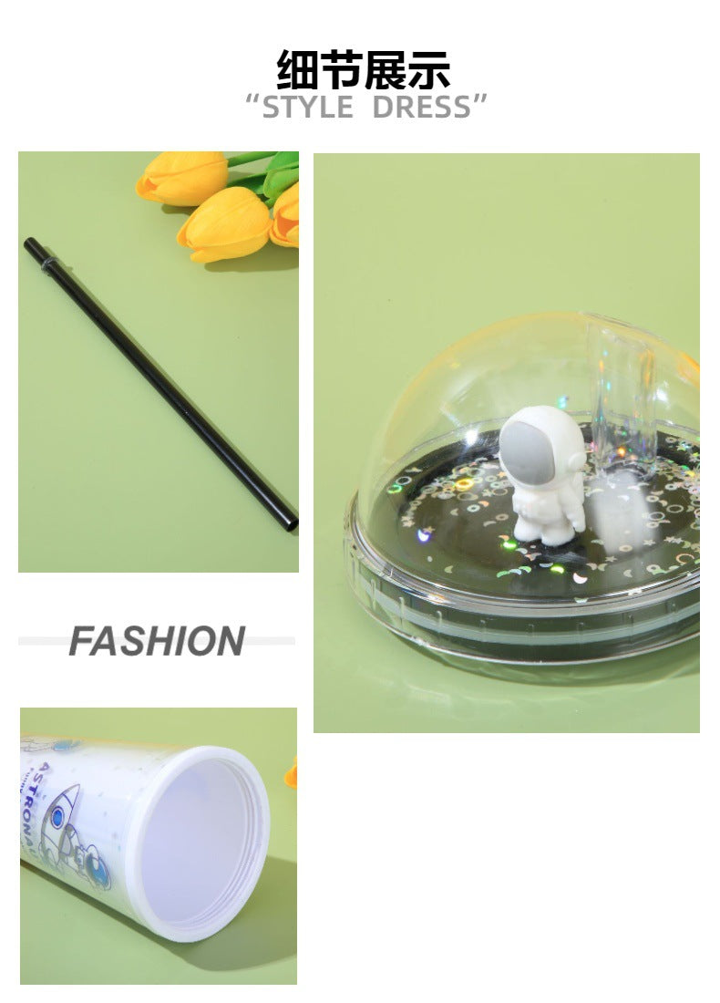 Bình nước nhựa phi hành gia