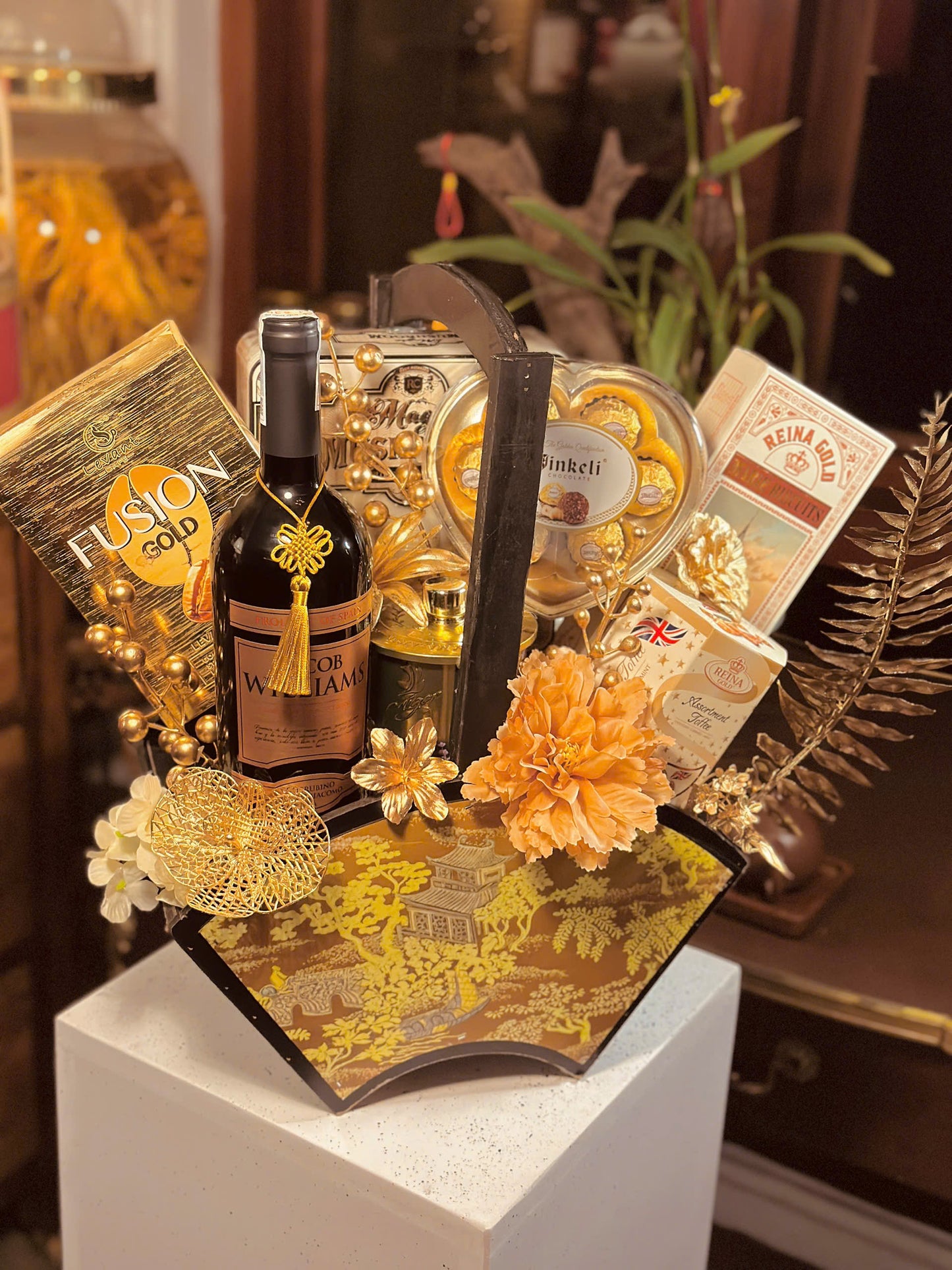 TET2026 TẾT TÀI LỘC HAMPER QUẠT GẤM 01