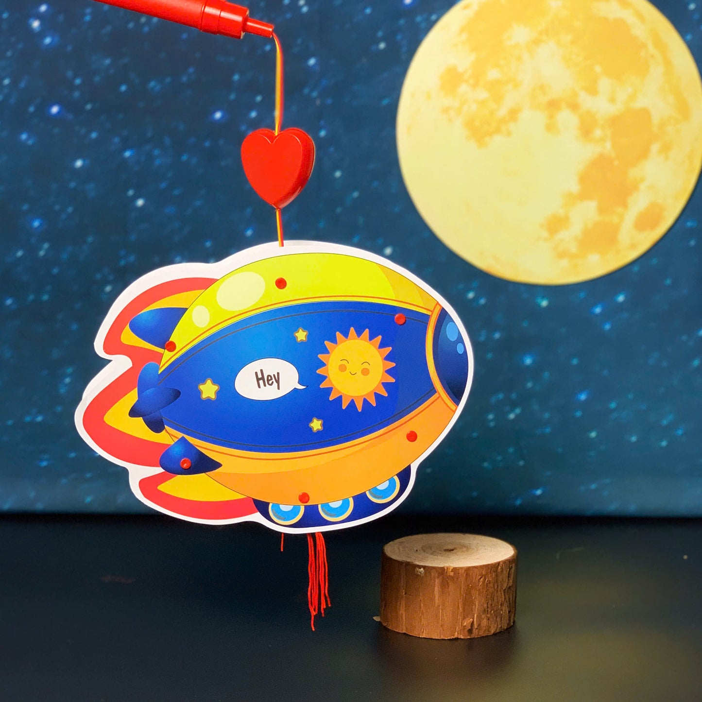 Lồng đèn trung thu có sẵn 2025