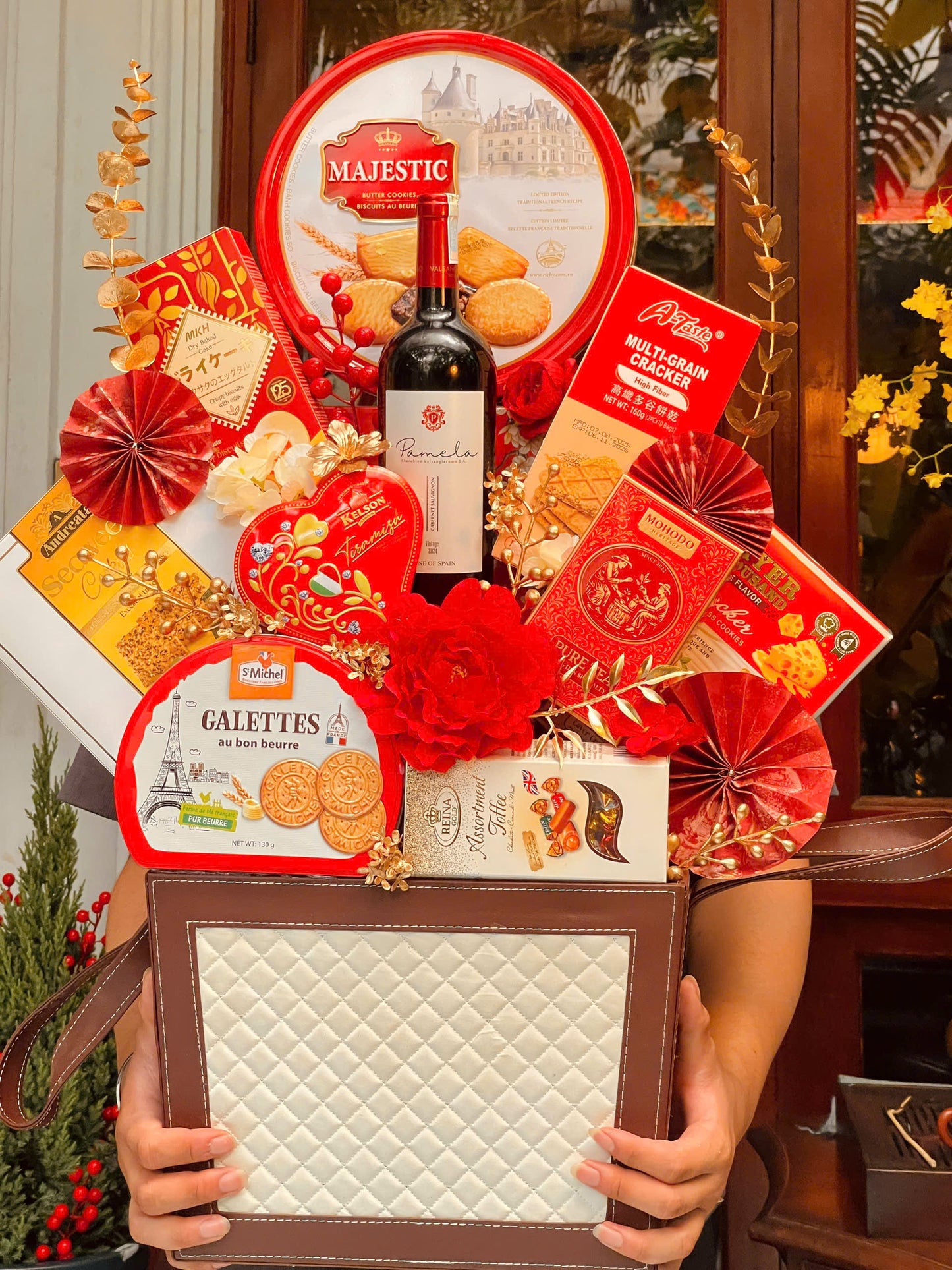 TET2026 HAMPER GIỎ DA 02