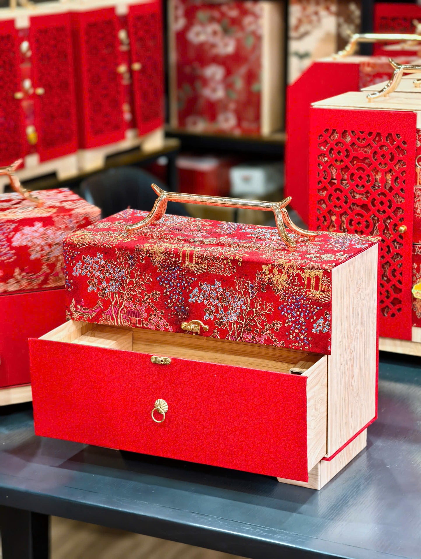 HỘP GẤM HOA 2 tầng - [01]