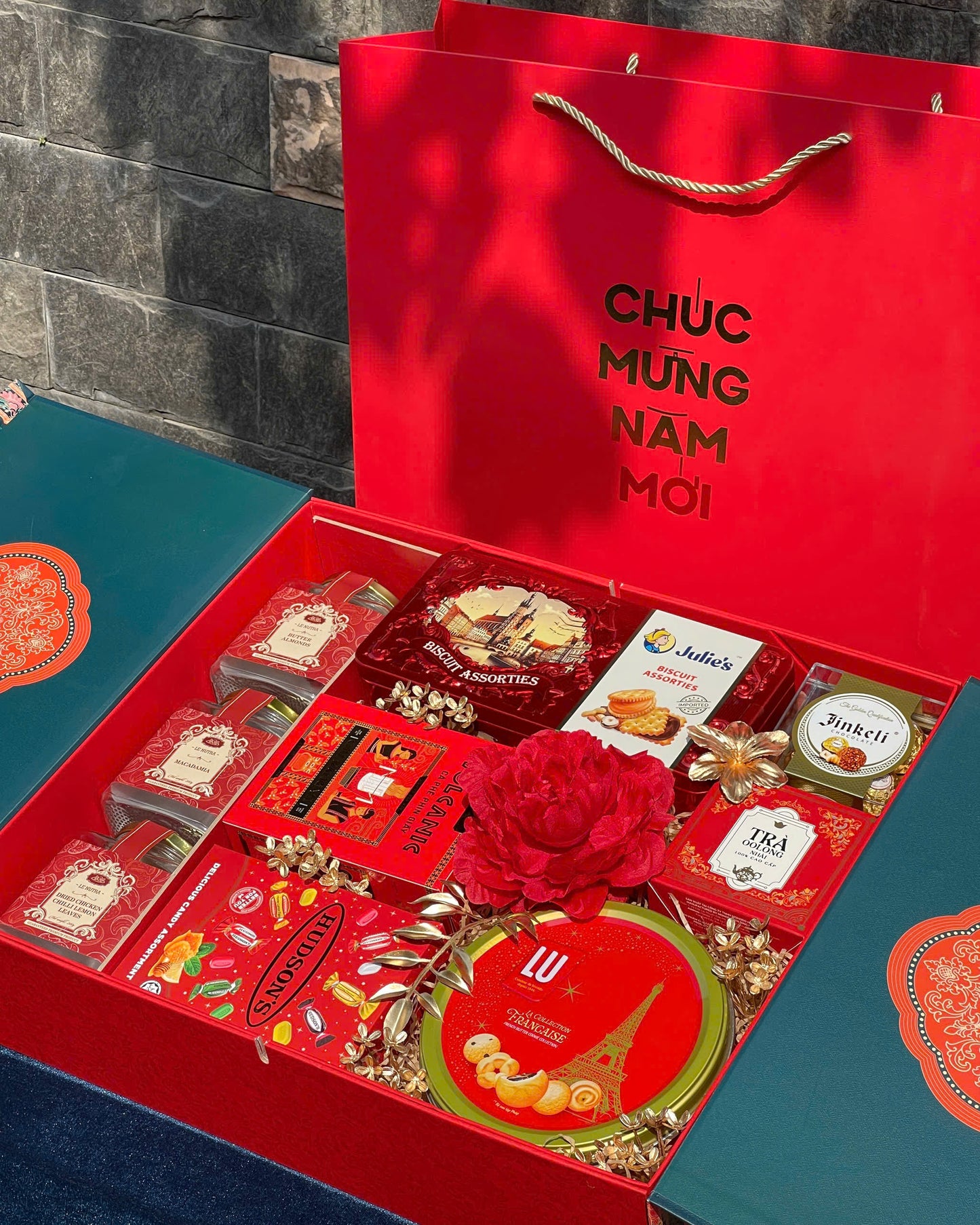 1200 Chiến Mã Song Hành