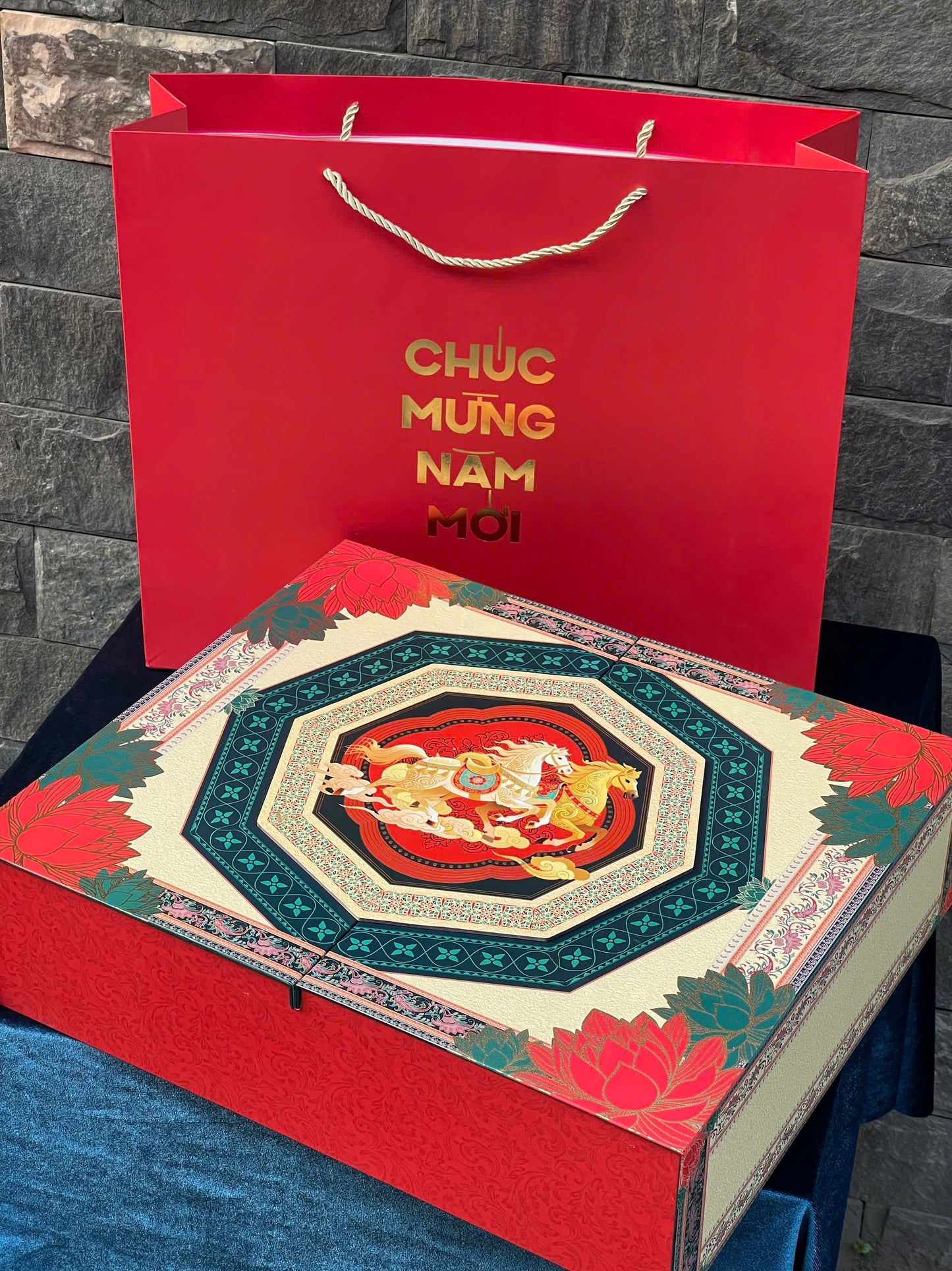 1200 Chiến Mã Song Hành