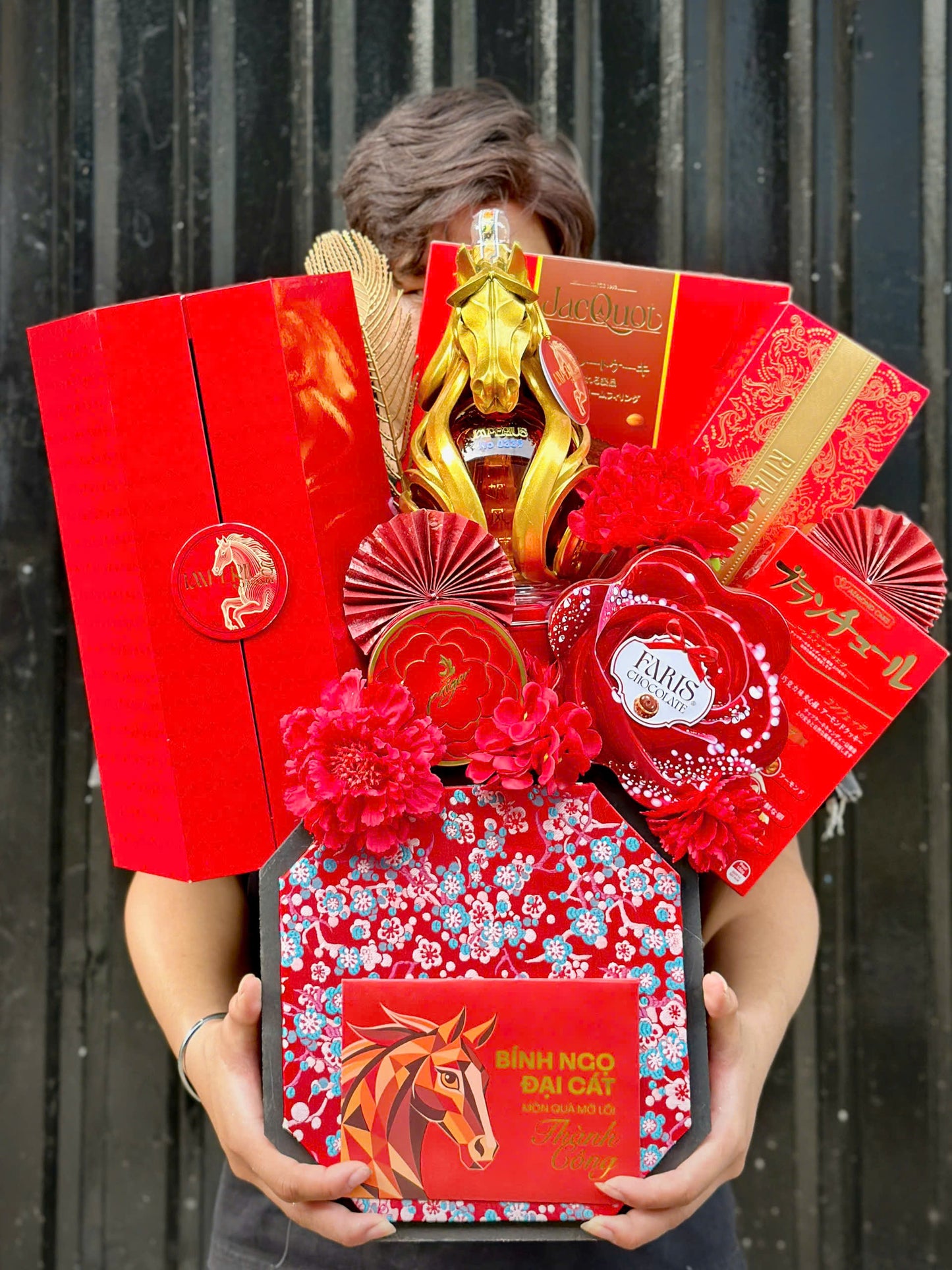CHIẾN MÃ HOÀNG KIM MÃ 03