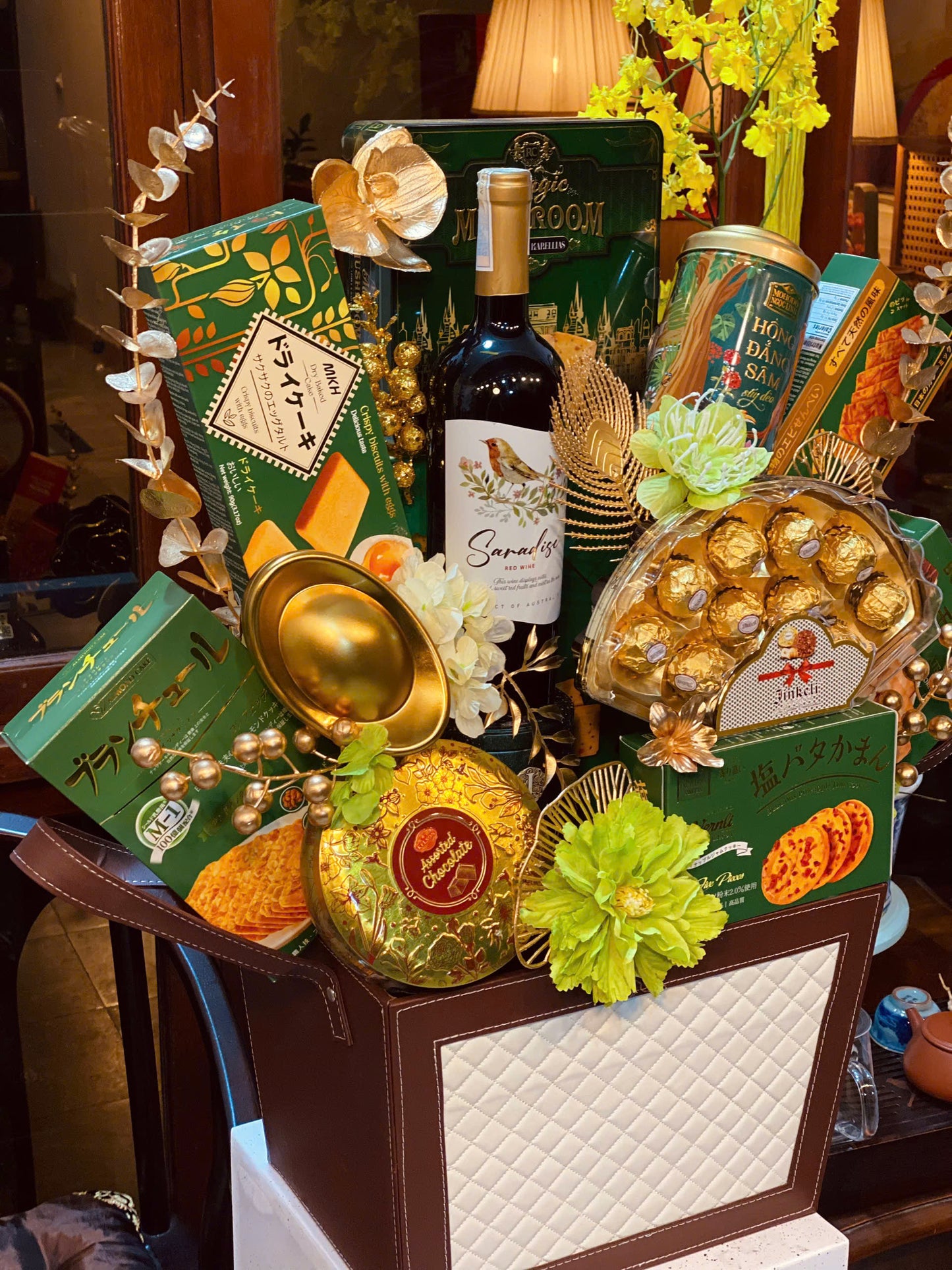 TET2026 HAMPER GIỎ DA 01