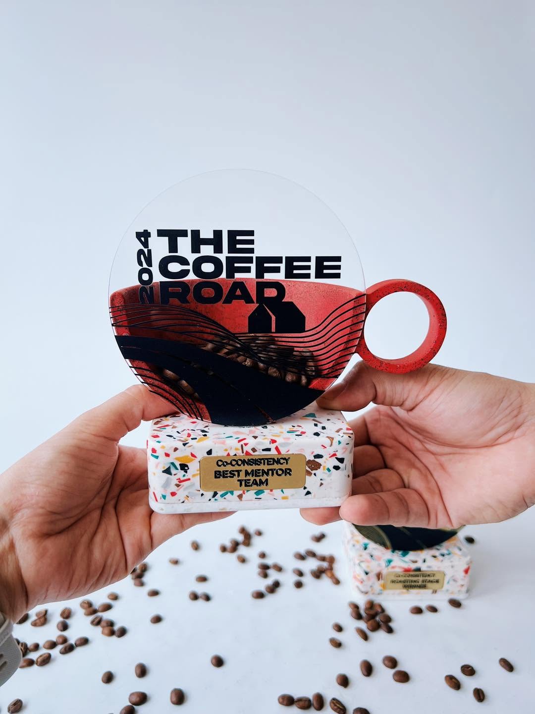 Cúp chế tác độc đáo