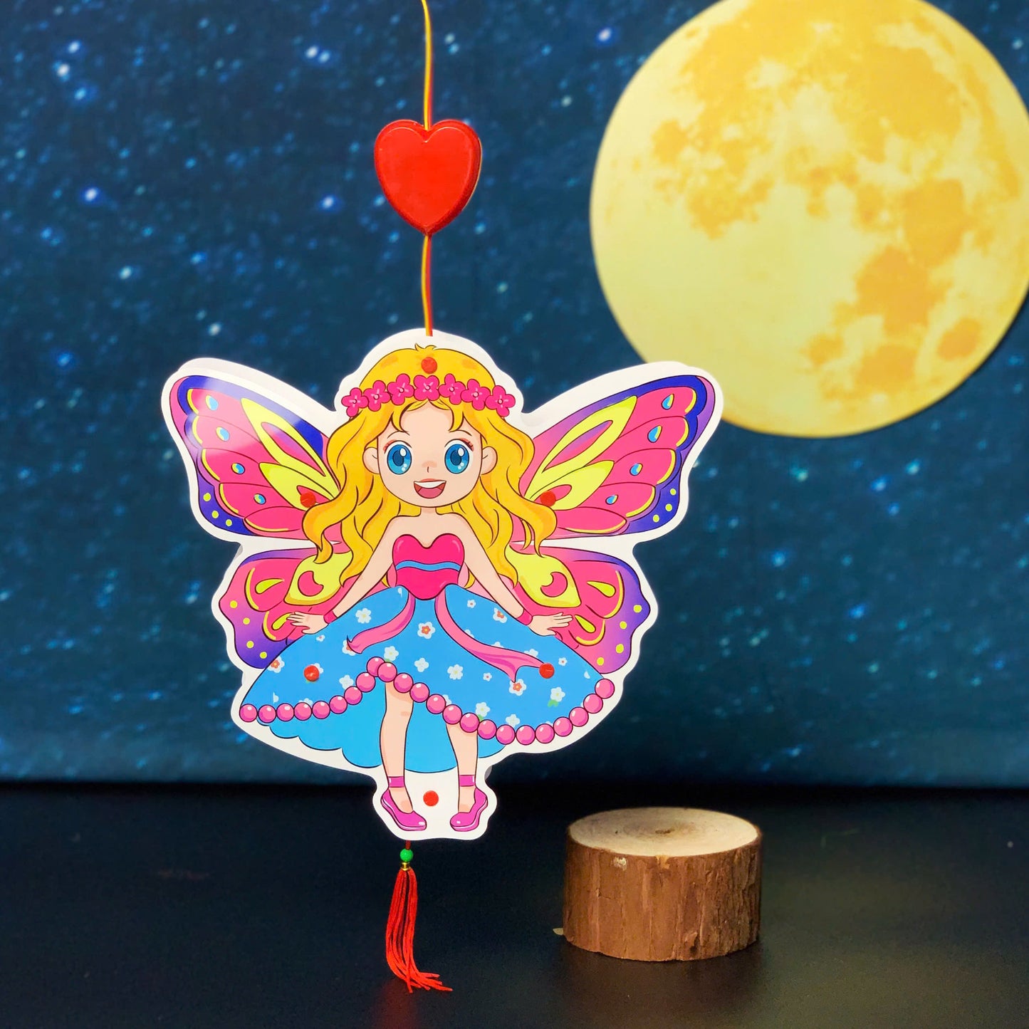 Lồng đèn trung thu có sẵn 2025