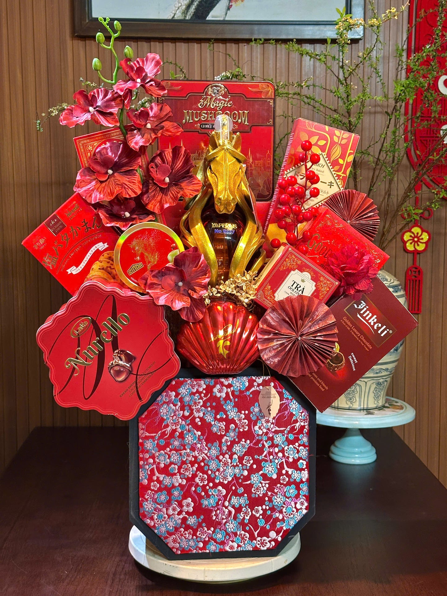 CHIẾN MÃ HOÀNG KIM [ MÃ 02