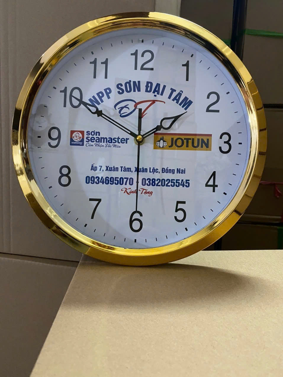 Đồng hồ treo tường