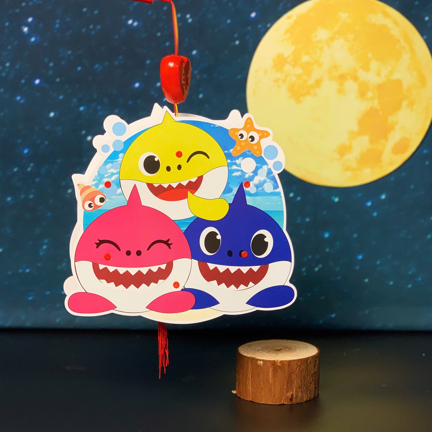 Lồng đèn trung thu có sẵn 2025