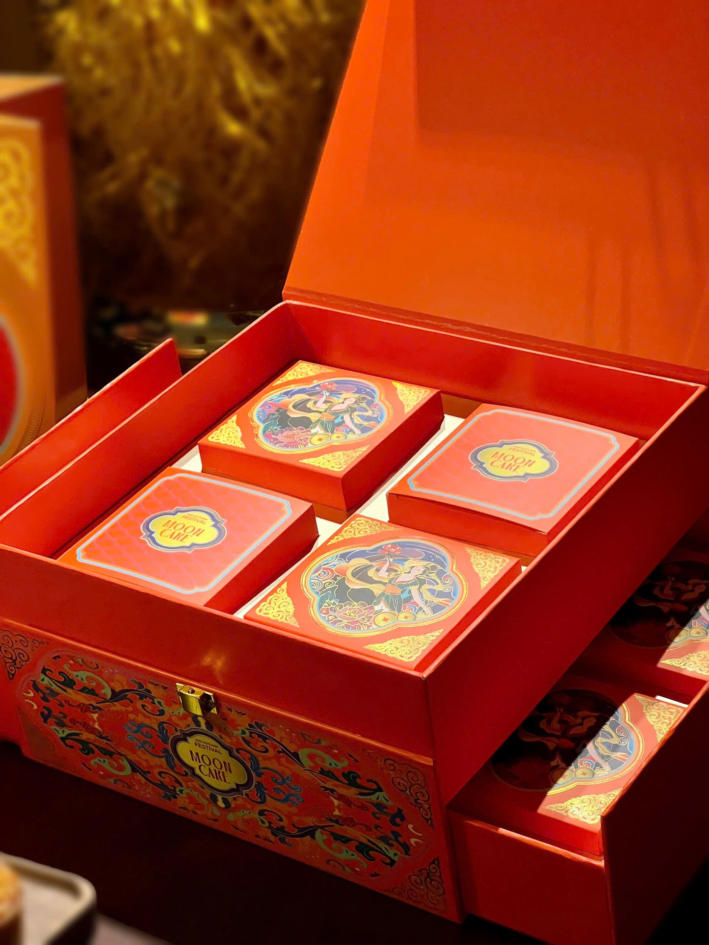 TRUNG THU 2025 MOONCAKE