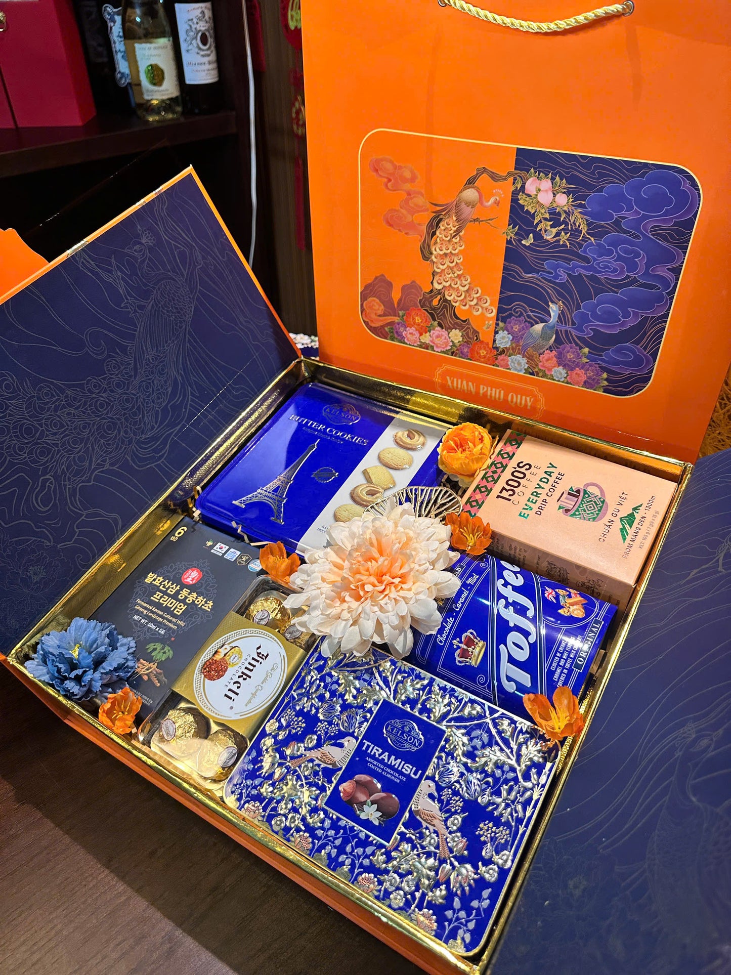 TET2026 Xuân Phú Quý HCS-XPQ01