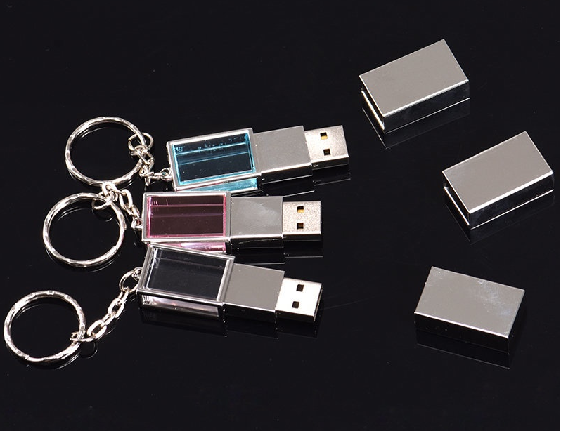 USB móc khóa nhiều mẫu