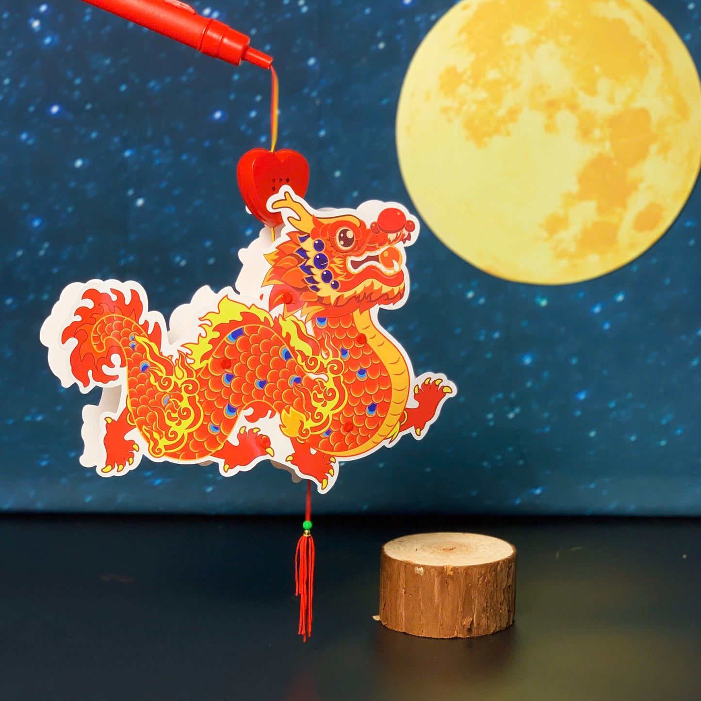 Lồng đèn trung thu có sẵn 2025